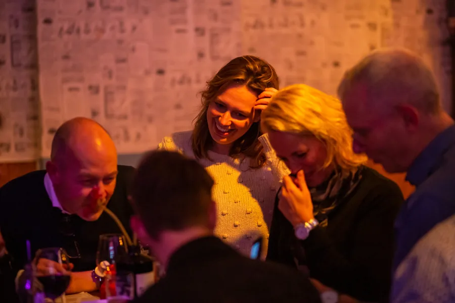 De Saboteur aan tafel Populair